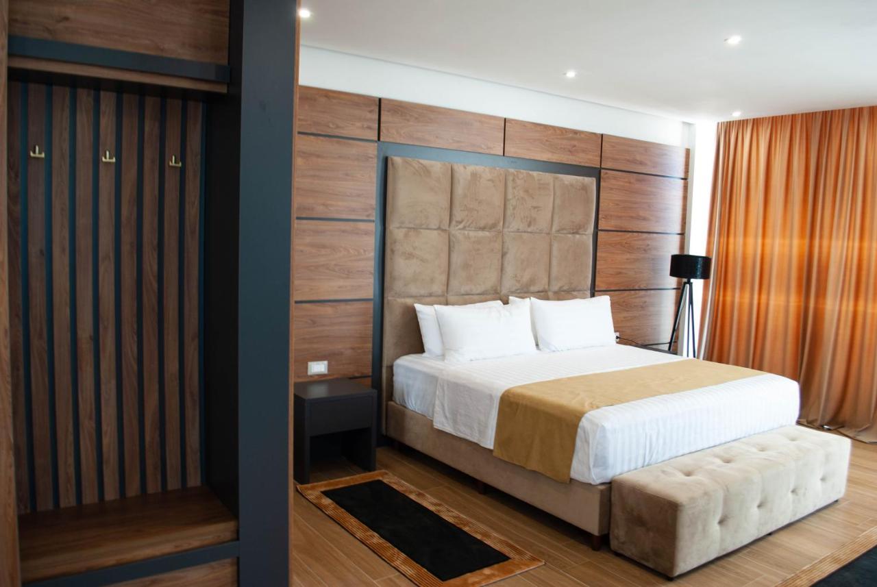 Hilal Palace - Halal Hotel Golem (Tirana)