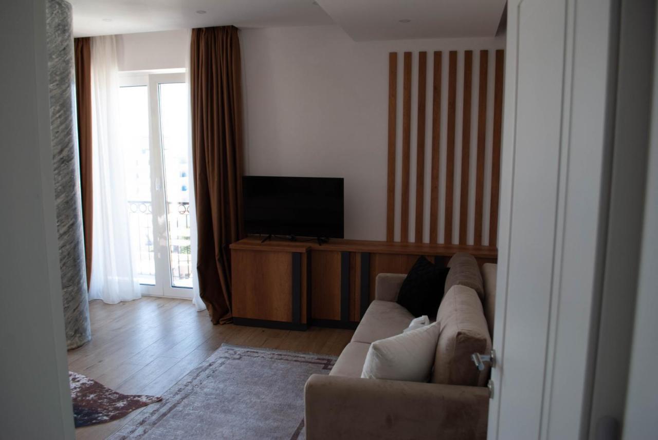 Hilal Palace - Halal Hotel Golem (Tirana)