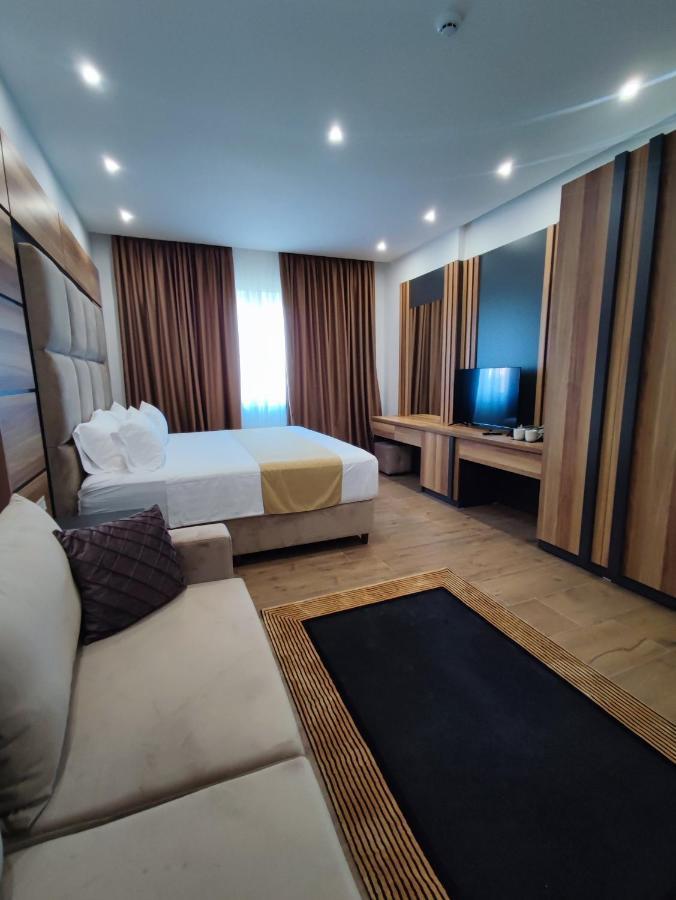 Hotel Hilal Palace - Halal Golem (Tirana)